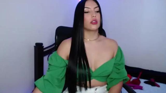 Image 7 of rous33 Stream on Chaturbate on 14 months ago