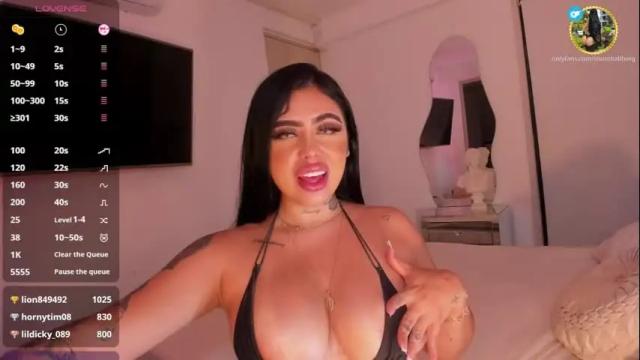 Image 10 of rouse_hallberg_ Stream on Chaturbate on 1 month ago