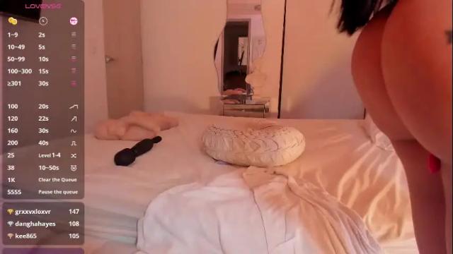 Image 11 of rouse_hallberg_ Stream on Chaturbate on 25 days ago