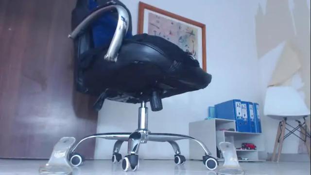 Image 12 of rousee_dawso Stream on Chaturbate on 1 month ago