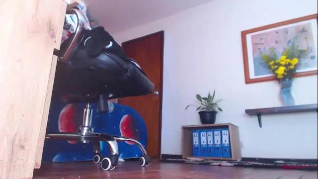 Image 12 of rousee_dawso Stream on Chaturbate on 2 months ago