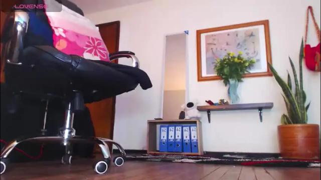 Image 12 of rousee_dawso Stream on Chaturbate on 1 month ago
