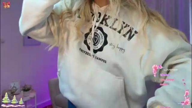 Image 2 of rousee_v Stream on Chaturbate on 1 month ago