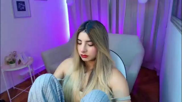 Image 3 of rousee_v Stream on Chaturbate on 29 days ago