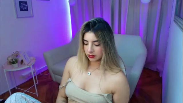 Image 6 of rousee_v Stream on Chaturbate on 29 days ago