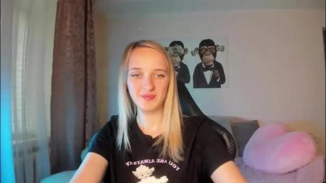 Image 6 of rousereed Stream on Chaturbate on 2 months ago