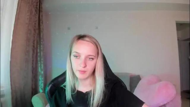 Image 12 of rousereed Stream on Chaturbate on 2 months ago