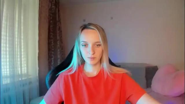 Image 10 of rousereed Stream on Chaturbate on 2 months ago