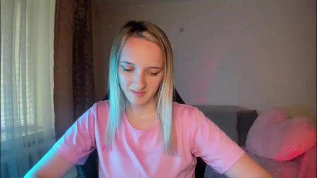 Image 7 of rousereed Stream on Chaturbate on 2 months ago