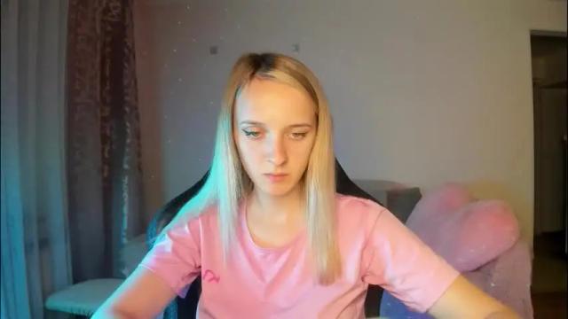 Image 8 of rousereed Stream on Chaturbate on 2 months ago