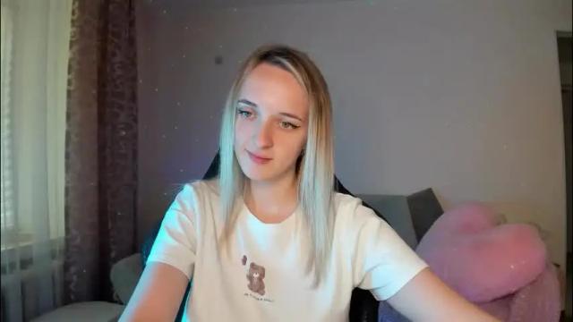 Image 11 of rousereed Stream on Chaturbate on 2 months ago