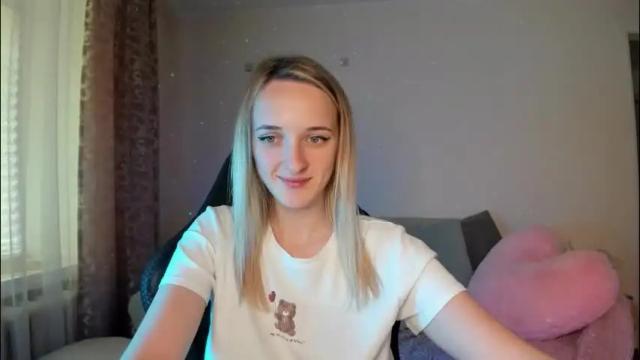 Image 12 of rousereed Stream on Chaturbate on 2 months ago