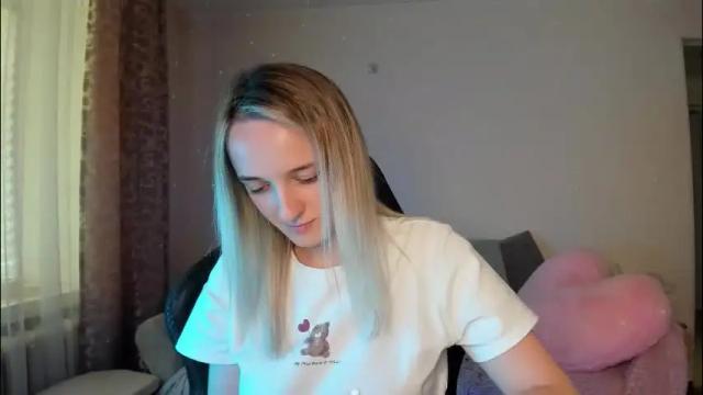 Image 6 of rousereed Stream on Chaturbate on 2 months ago