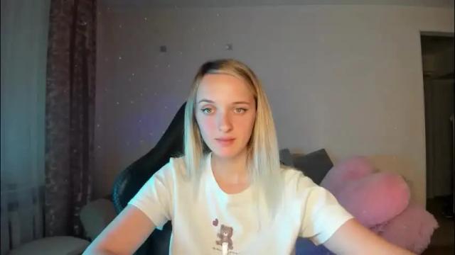 Image 8 of rousereed Stream on Chaturbate on 2 months ago