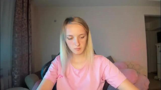 Image 8 of rousereed Stream on Chaturbate on 2 months ago