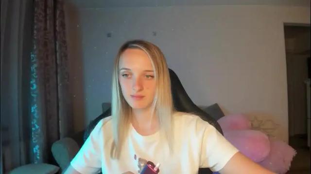 Image 6 of rousereed Stream on Chaturbate on 2 months ago