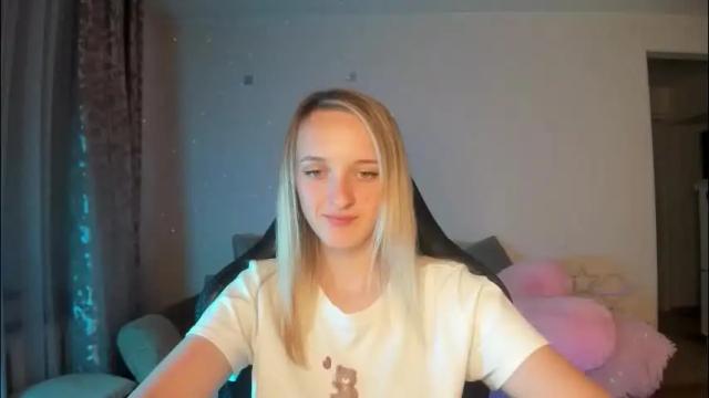 Image 7 of rousereed Stream on Chaturbate on 2 months ago