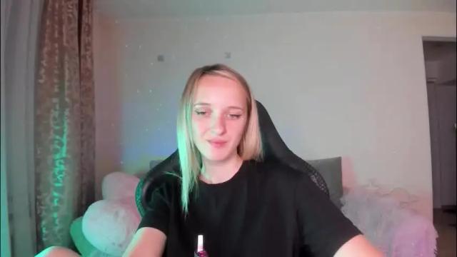 Image 11 of rousereed Stream on Chaturbate on 1 month ago