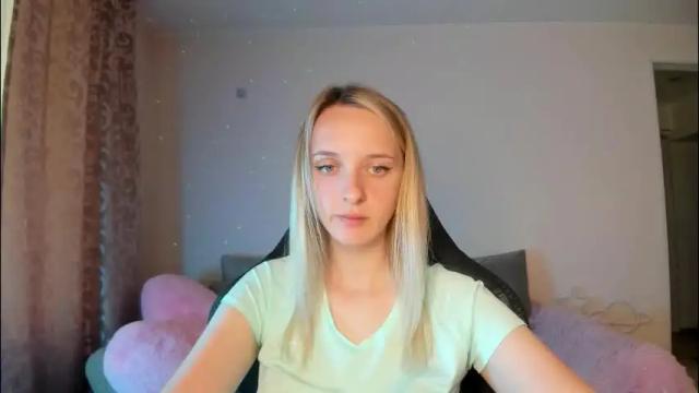 Image 8 of rousereed Stream on Chaturbate on 1 month ago