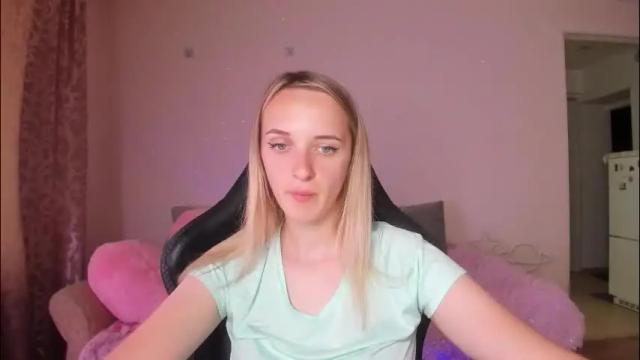 Image 12 of rousereed Stream on Chaturbate on 1 month ago