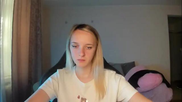 Image 11 of rousereed Stream on Chaturbate on 1 month ago