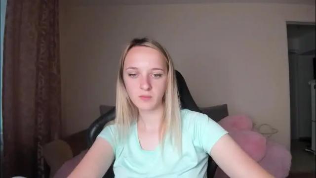 Image 4 of rousereed Stream on Chaturbate on 1 month ago