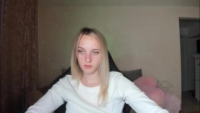 Image 6 of rousereed Stream on Chaturbate on 1 month ago