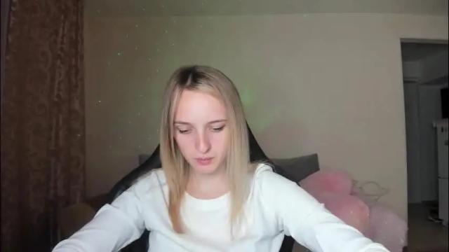 Image 8 of rousereed Stream on Chaturbate on 1 month ago