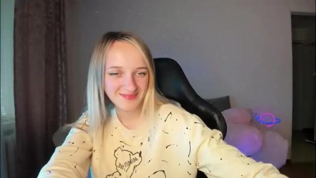 Image 2 of rousereed Stream on Chaturbate on 1 month ago