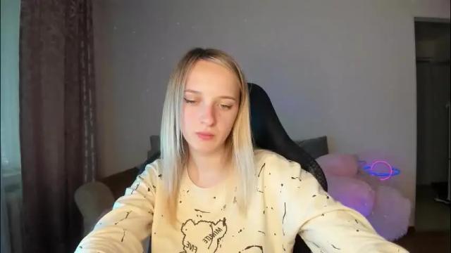 Image 6 of rousereed Stream on Chaturbate on 1 month ago