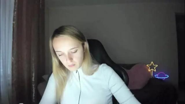 Image 12 of rousereed Stream on Chaturbate on 9 days ago