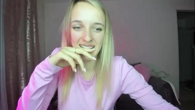 Image 2 of rousereed Stream on Chaturbate on 7 days ago