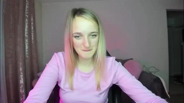 Image 3 of rousereed Stream on Chaturbate on 7 days ago