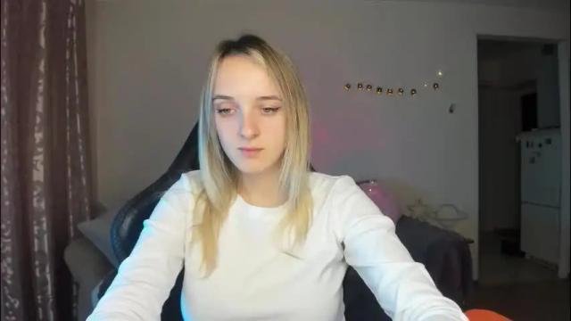 Image 11 of rousereed Stream on Chaturbate on 6 days ago