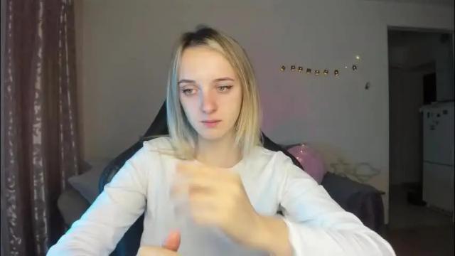 Image 4 of rousereed Stream on Chaturbate on 6 days ago