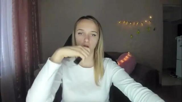 Image 4 of rousereed Stream on Chaturbate on 3 days ago