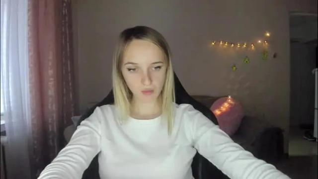 Image 7 of rousereed Stream on Chaturbate on 3 days ago