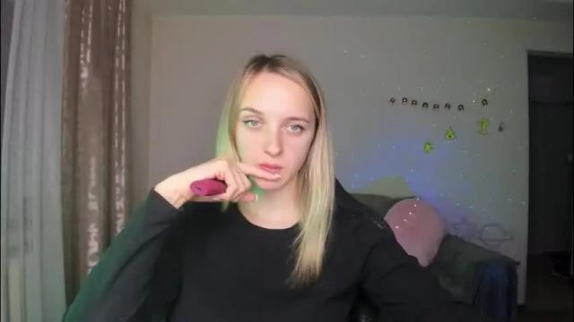 Image 8 of rousereed Stream on Chaturbate on 1 day ago