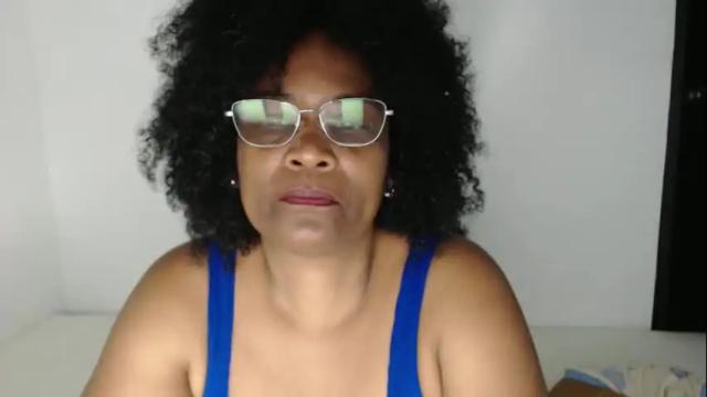 Image 3 of roushlove Stream on Chaturbate on 2 months ago