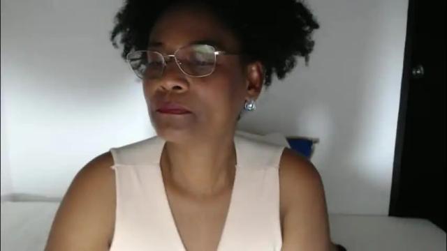 Image 2 of roushlove Stream on Chaturbate on 2 months ago