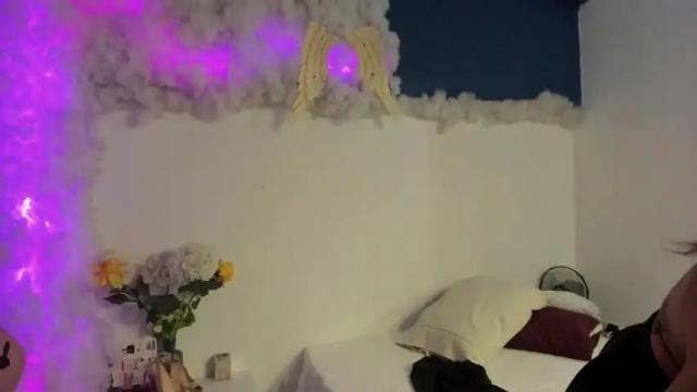 Image 11 of rousse_hudson Stream on Chaturbate on 20 months ago
