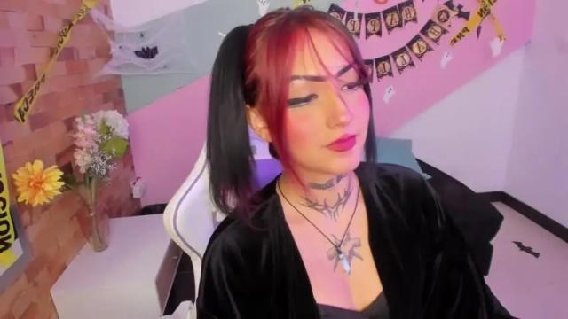 Image 11 of rousse_hudson Stream on Chaturbate on 19 months ago