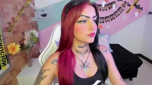 Image 11 of rousse_hudson Stream on Chaturbate on 19 months ago