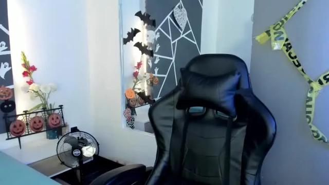 Image 12 of rousse_hudson Stream on Chaturbate on 19 months ago