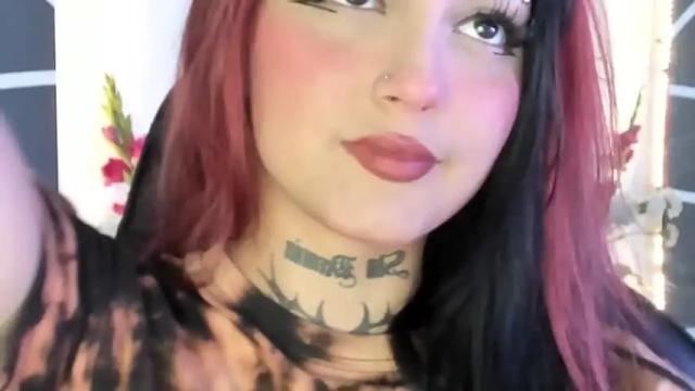 Image 12 of rousse_hudson Stream on Chaturbate on 18 months ago