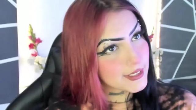Image 4 of rousse_hudson Stream on Chaturbate on 18 months ago