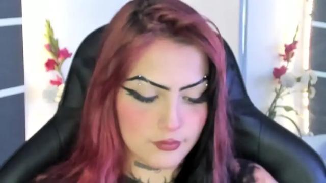 Image 8 of rousse_hudson Stream on Chaturbate on 18 months ago
