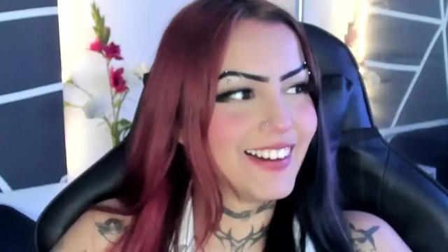 Image 3 of rousse_hudson Stream on Chaturbate on 18 months ago