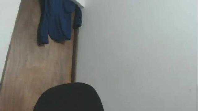Image 4 of rousse_kitty69 Stream on Chaturbate on 1 day ago