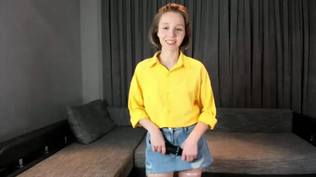 Image 4 of rowenadownton Stream on Chaturbate on 16 months ago